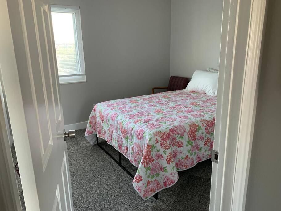 Rooms With A Mountain View Pleasant Grove Eksteriør bilde